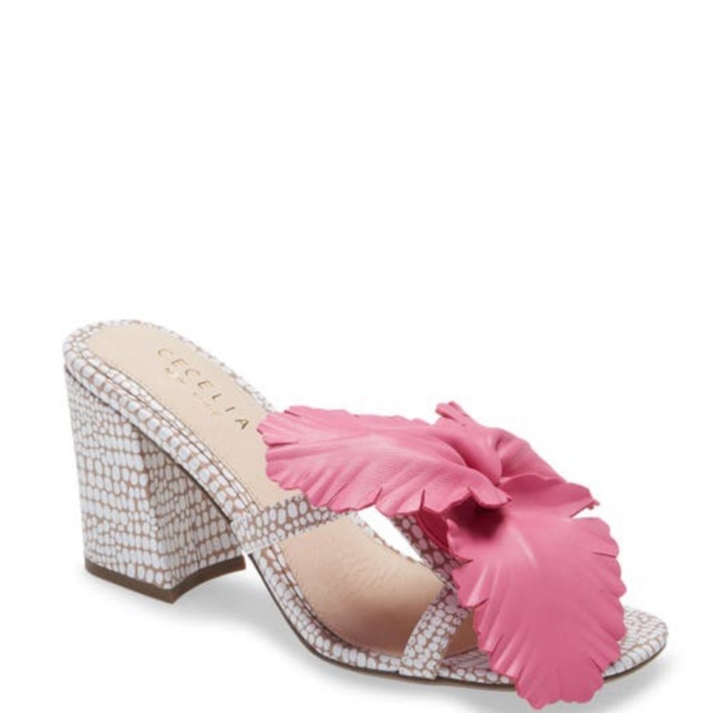Anthropologie hibiscus 🌺 slide new without box size 6